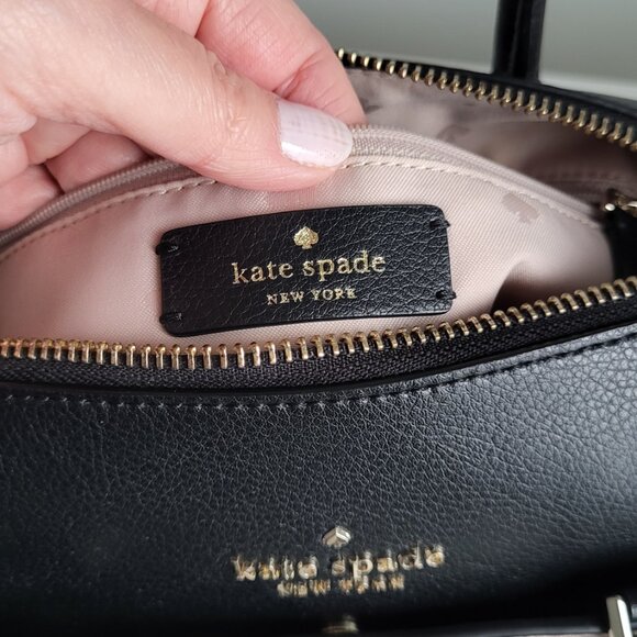 Kate Spade Disney Minnie Mouse Medium Duffle Bag - Picture 9 of 10